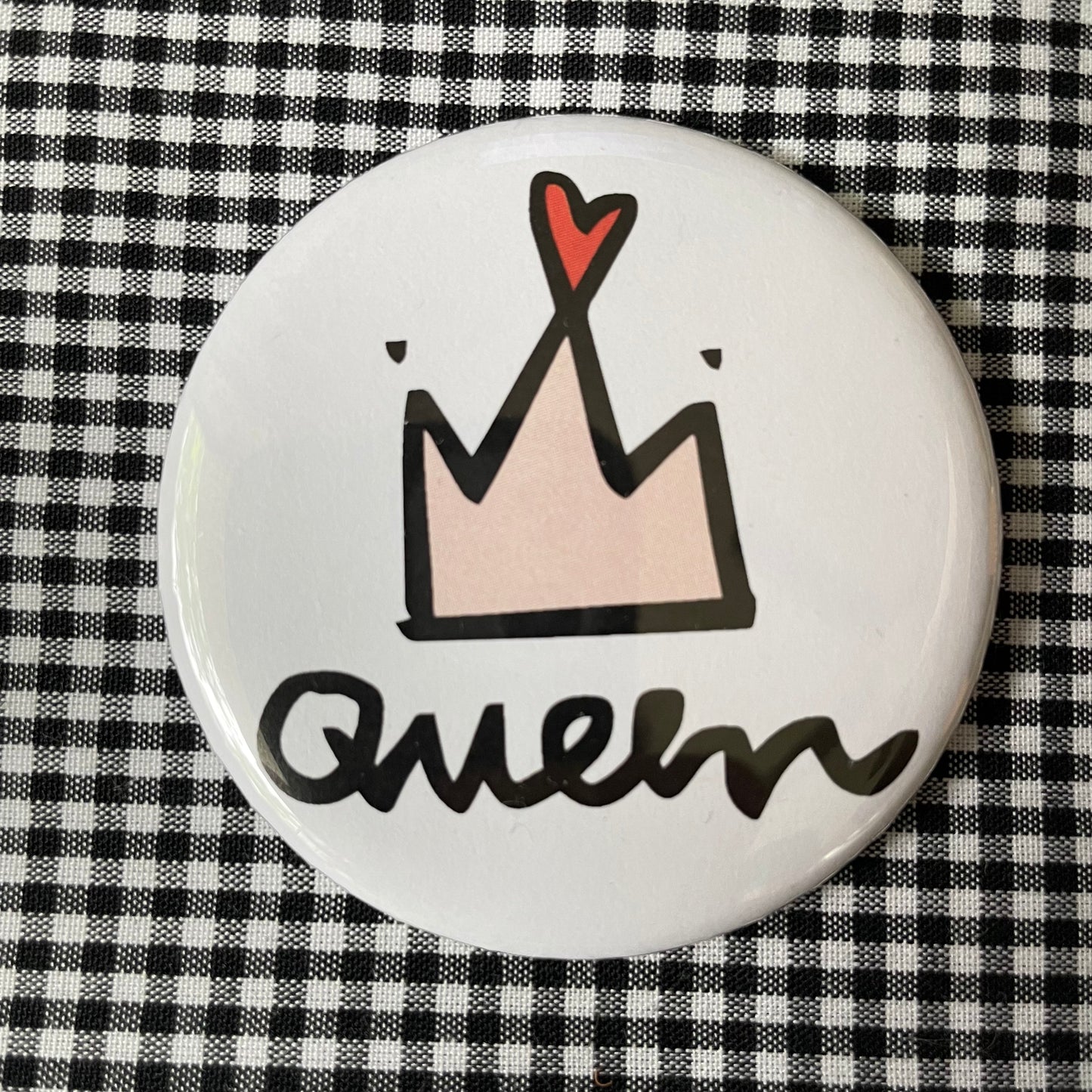 QUEEN PIN / MAGNET / MIRROR  2.25”